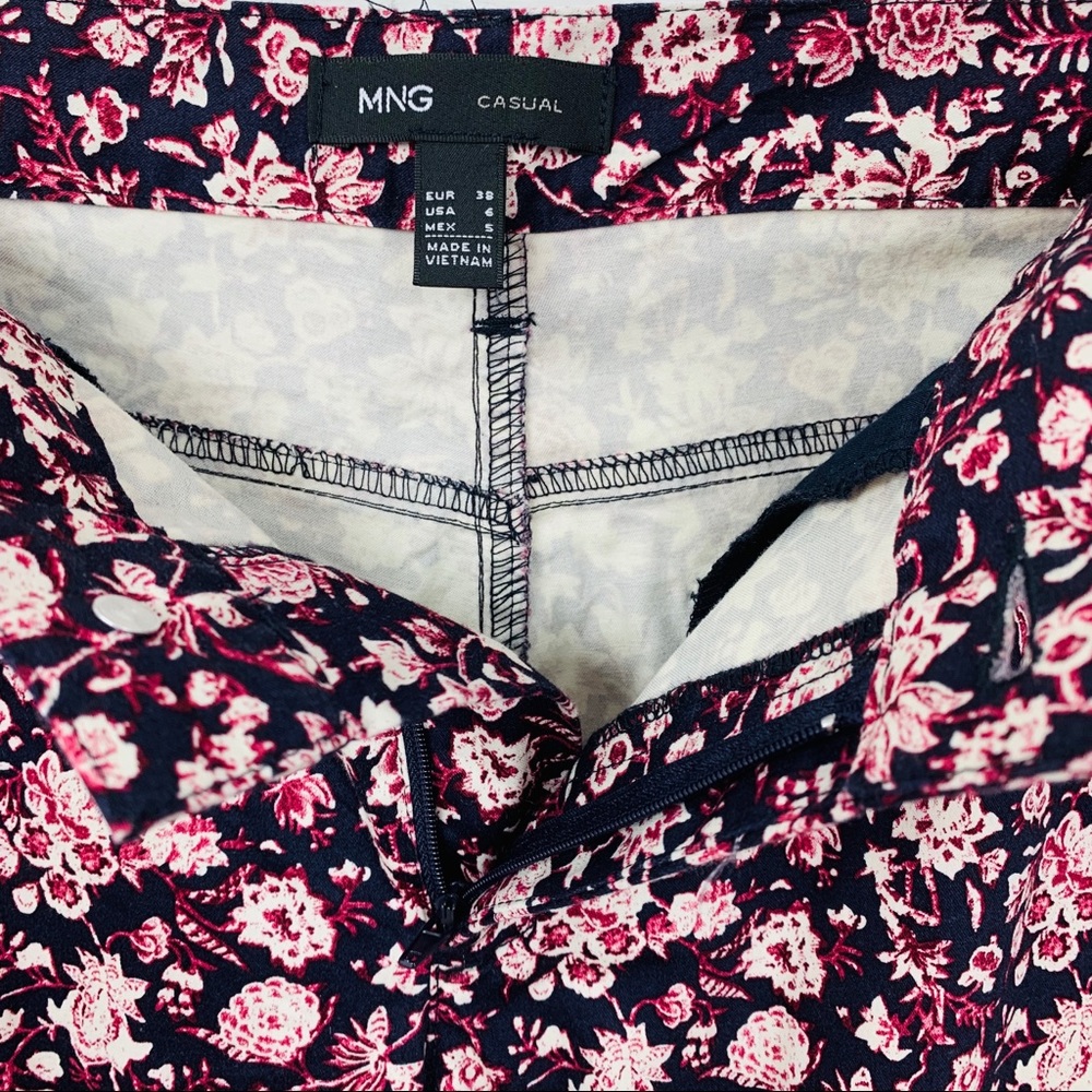 MNG Mango / Blue Pink Floral Pants - Picture 5 of 6